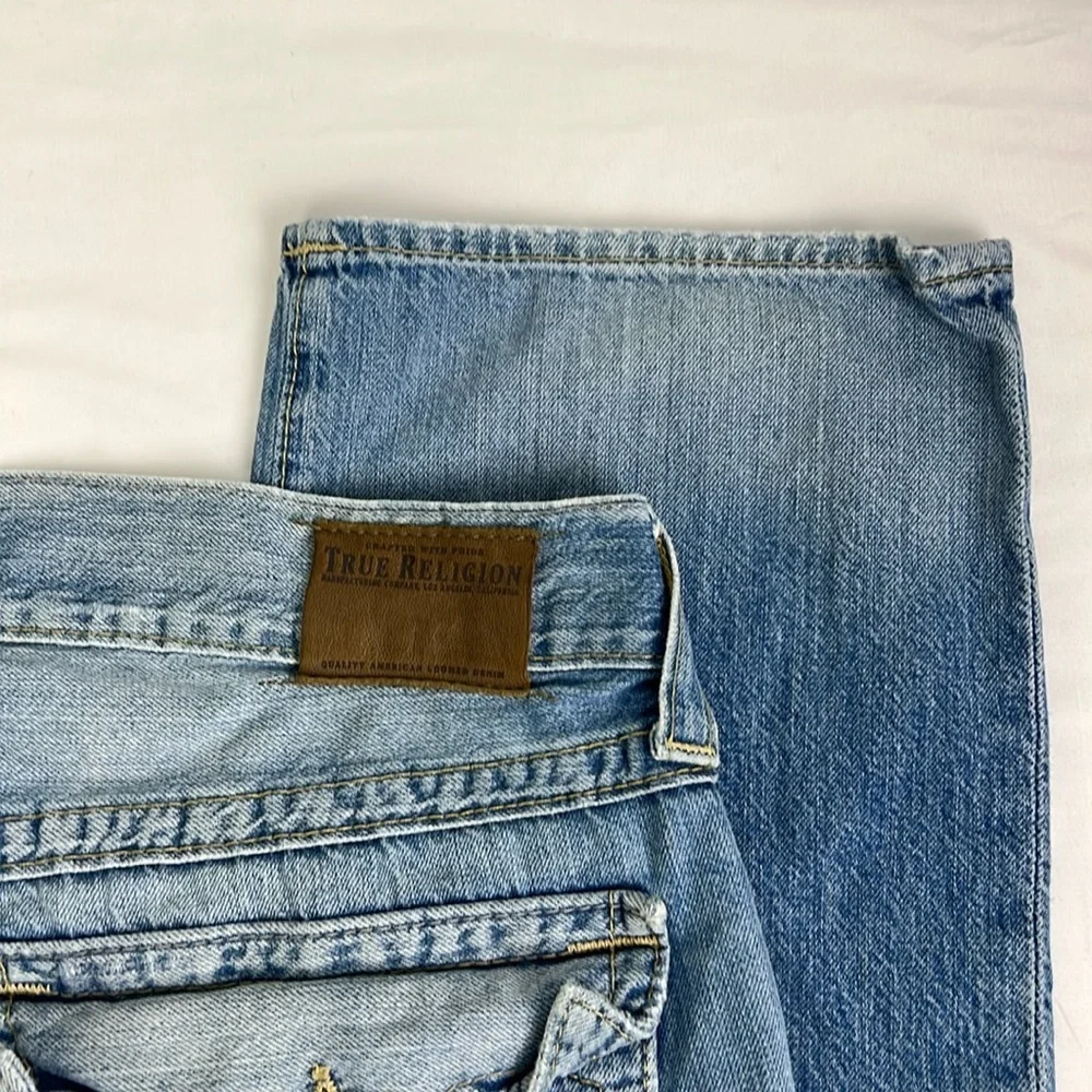 True Religion‎ Men 32 Faded Distressed Straight Flap Pockets Jean